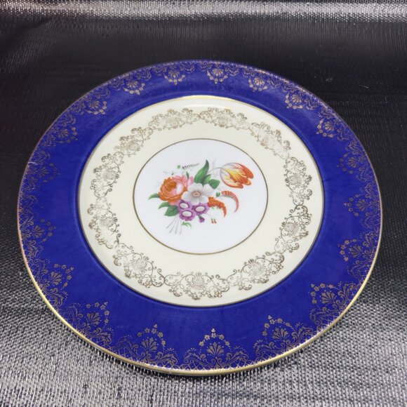 Paragon by Appointment Potters To Her Majesty The Queen Elizabeth 10inch Plate - Picture 13 of 13